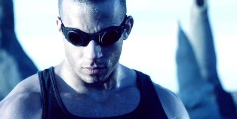 Riddick in the bone grave in Pitch Black