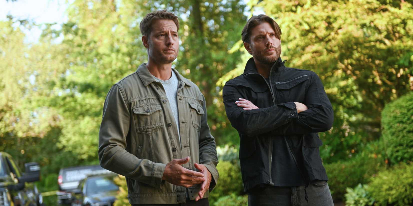 Justin Hartley as Colter and Jensen Ackles as Russell working a case together in Tracker 'The Process'