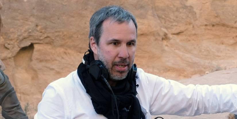 denis villeneuve directing on the set of Dune