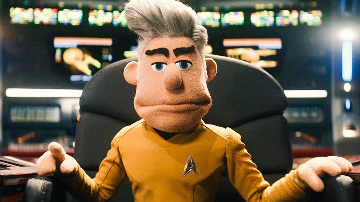 Ethan Peck Teases 'Totally Insane' Star Trek: Strange New Worlds Season ...