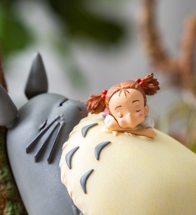 Studio Ghibli's Adorable 'Totoro and Mei-chan' Music Box Returns