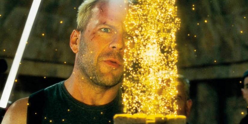 Korben Dallas looks at lights in The Fifth Element