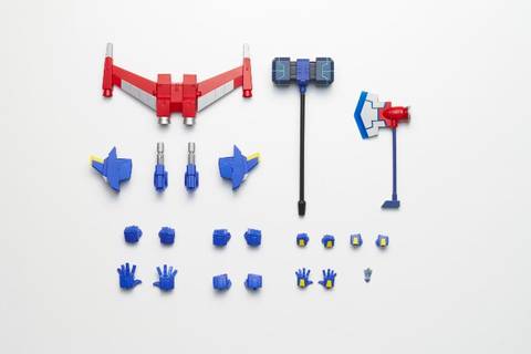 Aksesori dan senjata model kit Optimus Prime Wingblade Animasi dari Flame Toys' Furai Model Transformers.