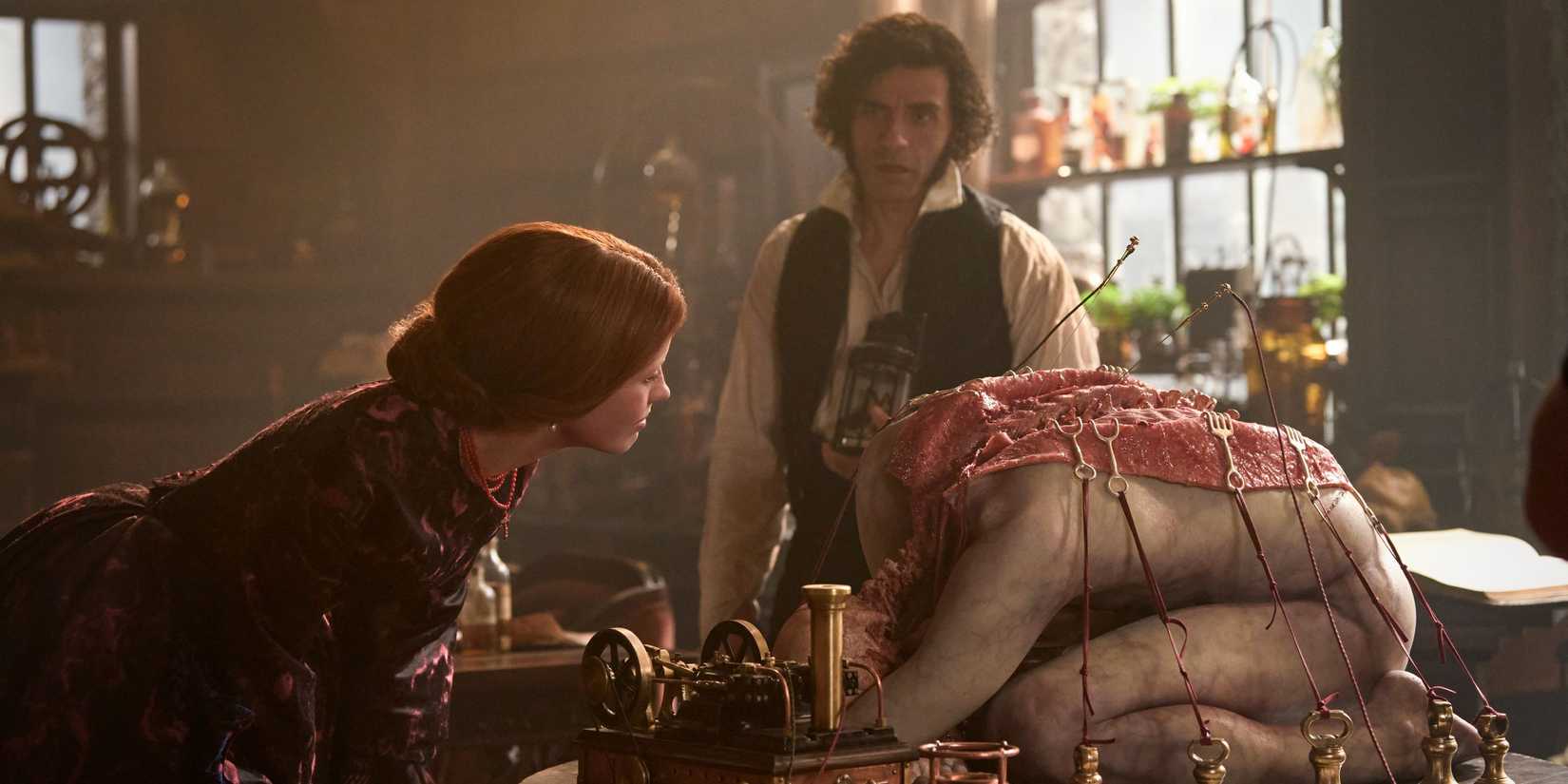 frankenstein-oscar-isaac-victor-frankenstein-elizabeth-mia-goth