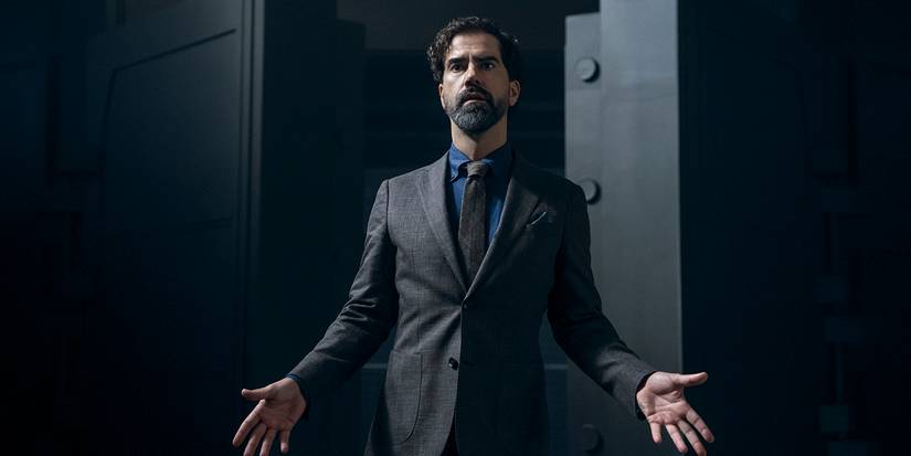 Dean Cipher standing his arms stretched in Gen V.