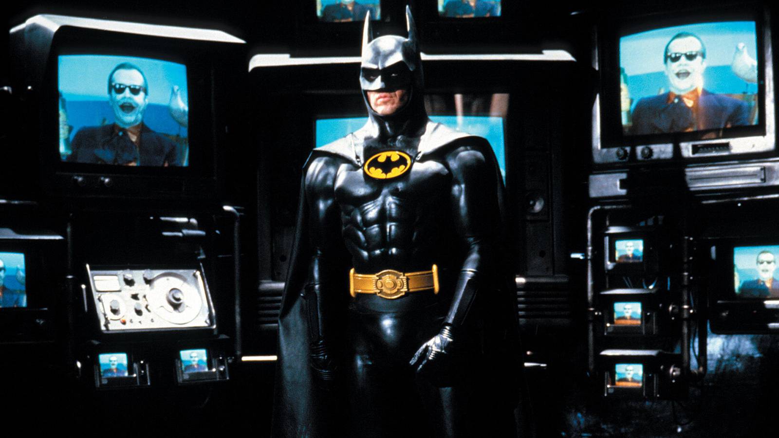 Michael Keaton's Batman Is Immortalized In A Must-Have Way For DC Superfans