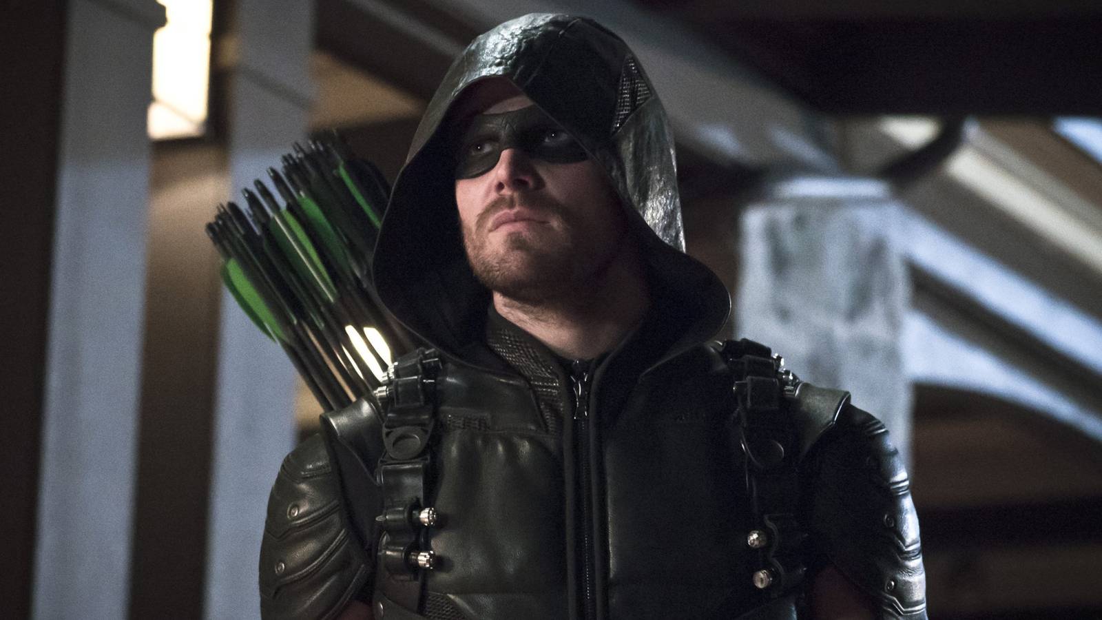 Stephen Amell Regrets Leaving Arrow Early