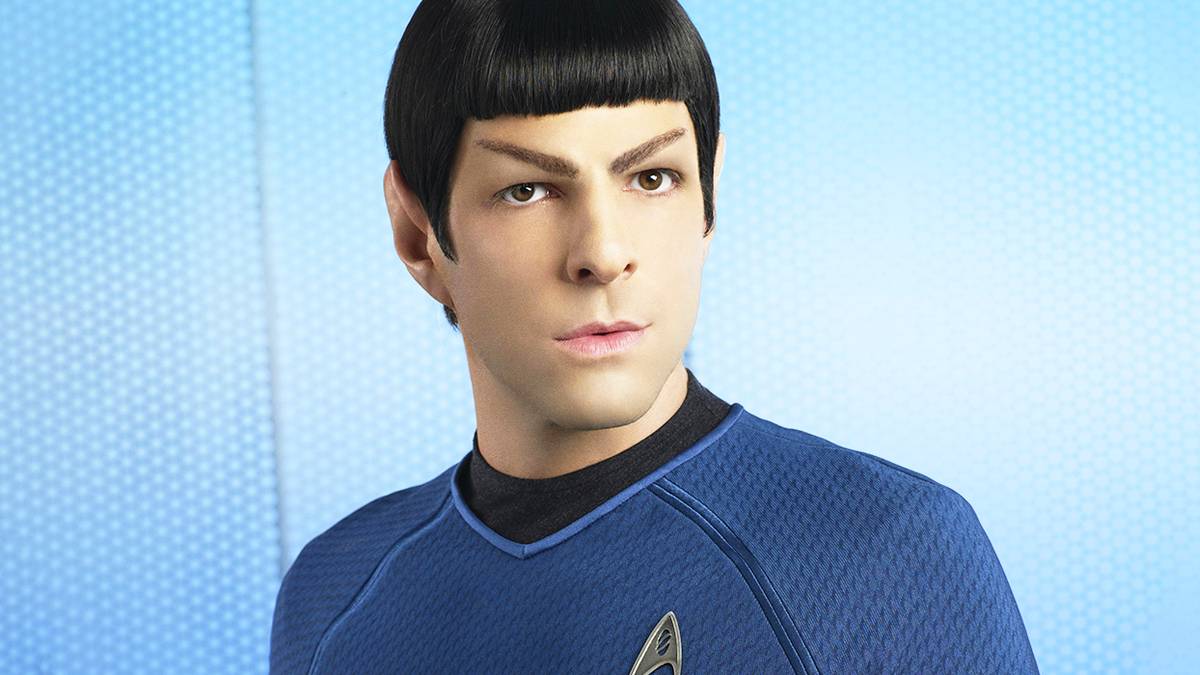 Zachary Quinto Teases Return to the Star Trek Universe