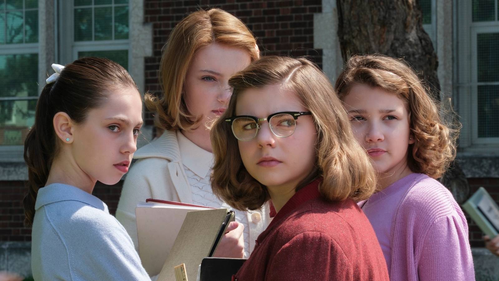 It: Welcome to Derry Creators Tease Returning Character's Delayed Debut: 'This Is a Slow Burn'