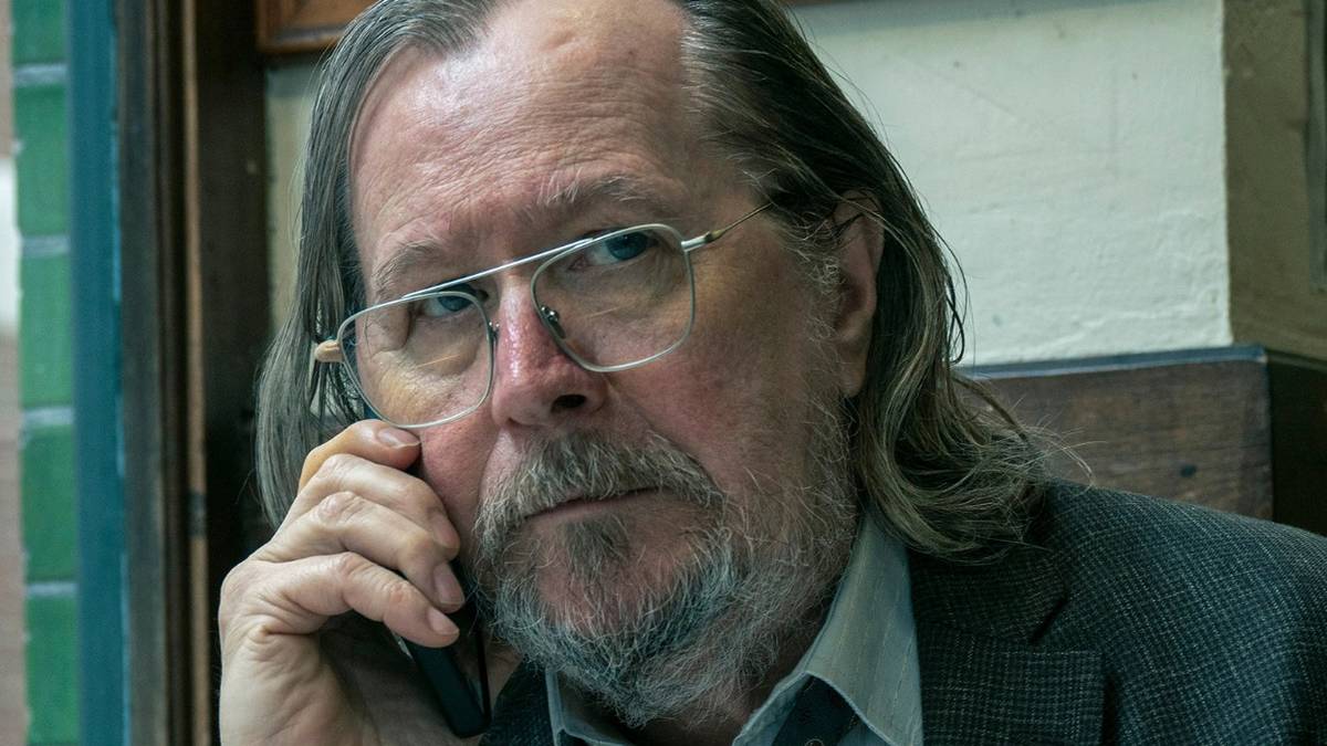 Slow Horses Is the Best Spy Show on TV (& It’s Not Even Close)