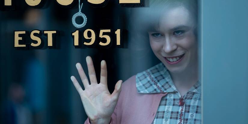 Pennywise as a Woman in IT Welcome to Derry Season 1