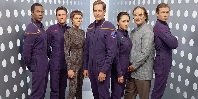 The cast of Star Trek: Enterprise in season 1 
