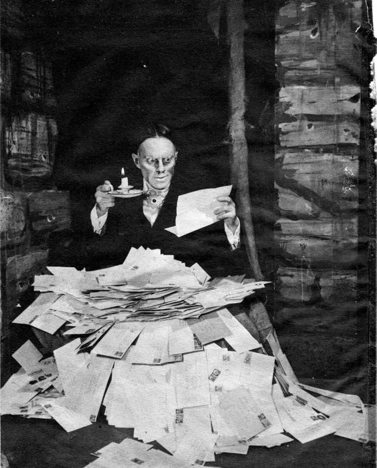 Zacherly responds to letters