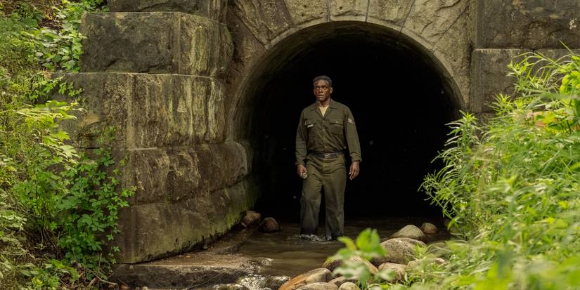 Dick Hallorann exits the sewer tunnel in Welcome to Derry Episode 5