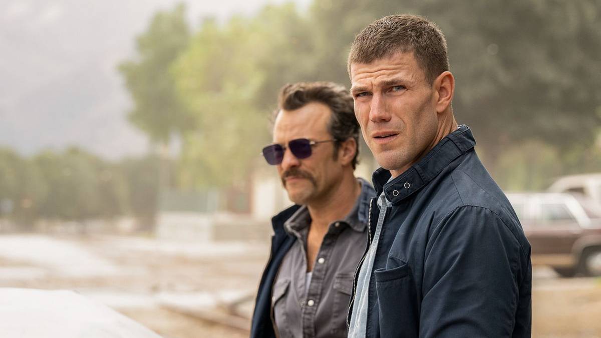 Kyle Schmid as Mike Franks and Austin Stowell as Gibbs in NCIS Origins crossover episode