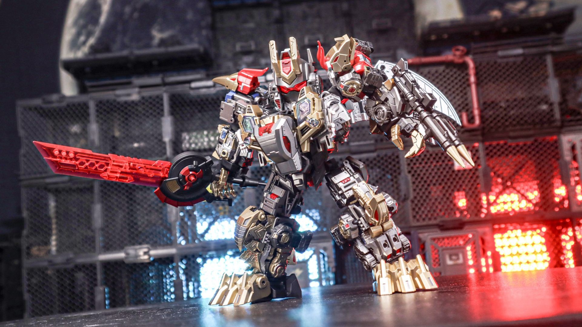 Transformers Fans Get First-Look Reveal at New Dinobot Combiner