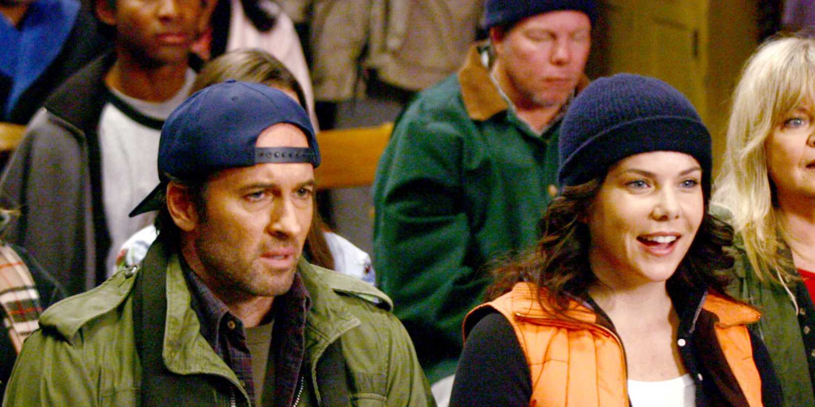 25 Years Later, Gilmore Girls Fans Realize This Wild Luke & Lorelai