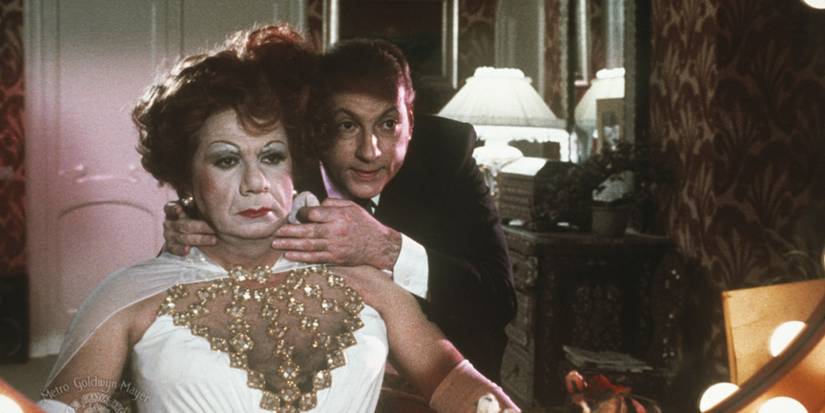 Renaldo consoles Albin in La Cage Aux Folles