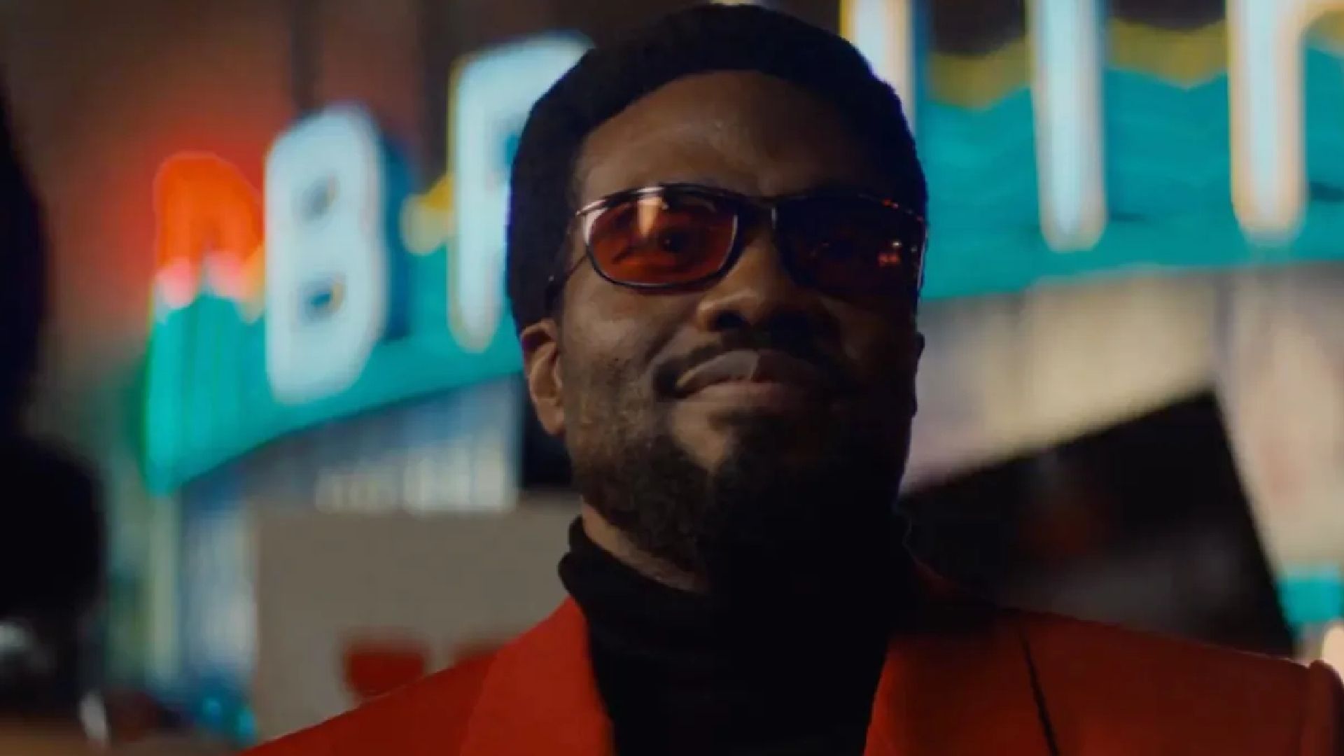 Yahya Abdul-Mateen stars as Simon Phillips in Wonder Man