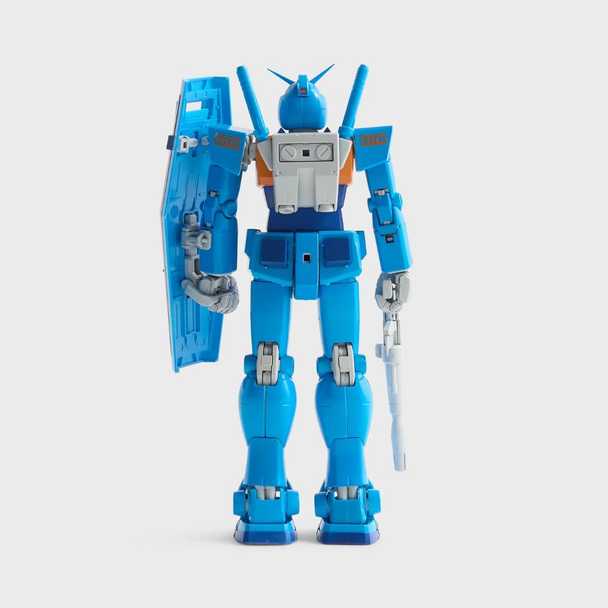 Gundam Takes on New York for Special U.S. Christmas Gunpla Release Gundam Takes on New York for Special U.S. Christmas Gunpla Release