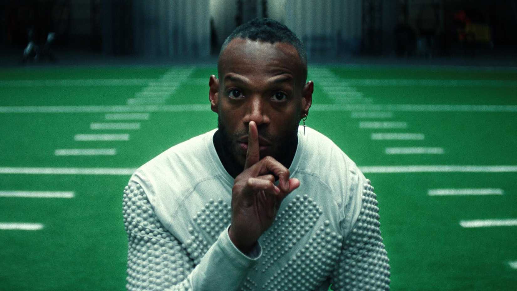 Marlon Wayans Him shush