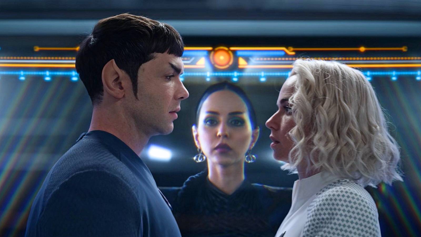 Star Trek's Controversial Spock Romance Fixes 2 Classic TOS Episodes Fans Thought It Broke