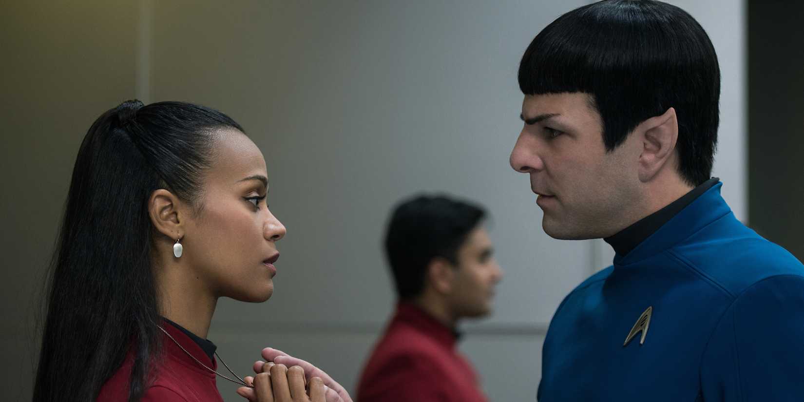 star-trek-beyond_z3pGS0-2