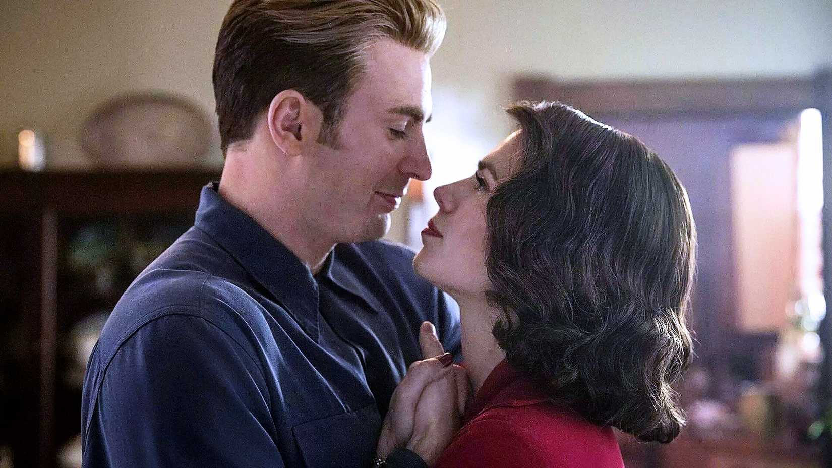 How All Avengers: Endgame Encore Post-Credits Scenes Connect To Doomsday