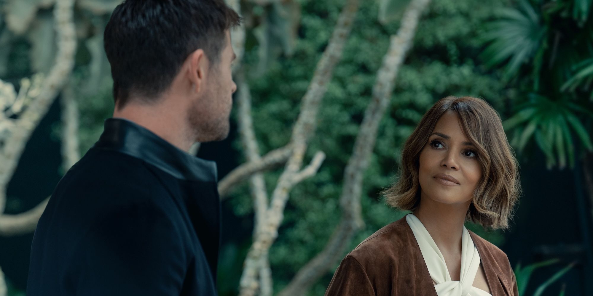 Chris Hemsworth's Crime 101 Is Already 2026's Most Overlooked Movie