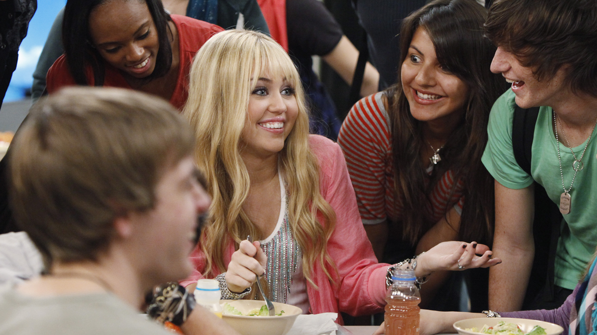 20 Years Later, Hannah Montana Returns With Miley Cyrus