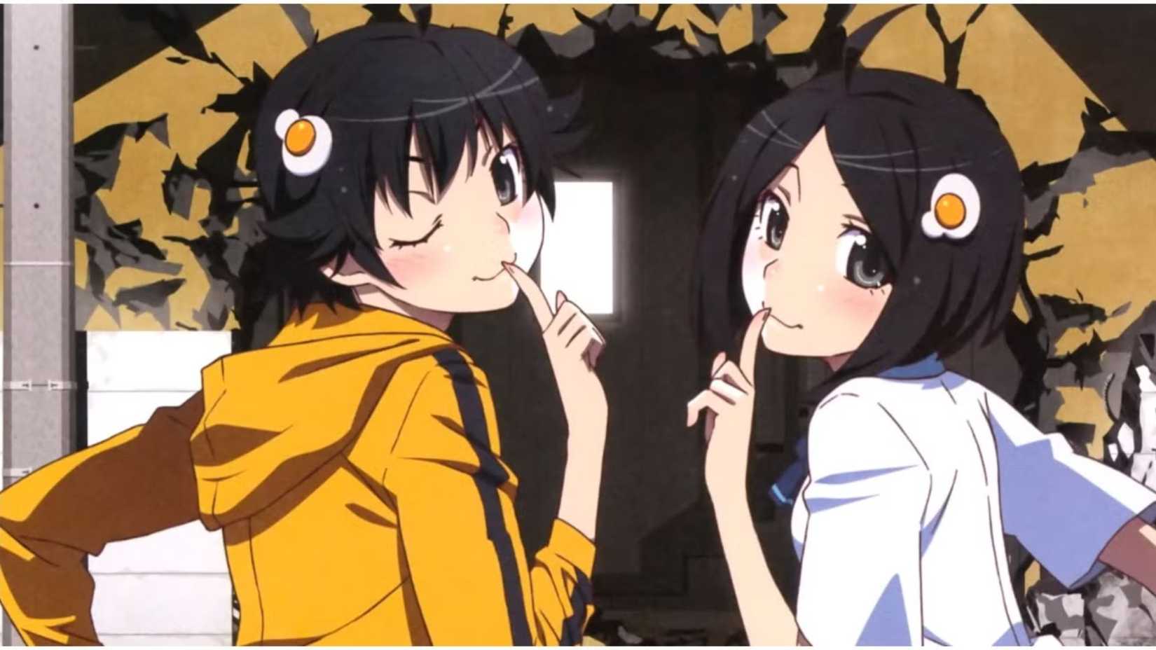 Karen et Tsukihi Araragi de la série Monogatari regardent par-dessus leurs épaules.