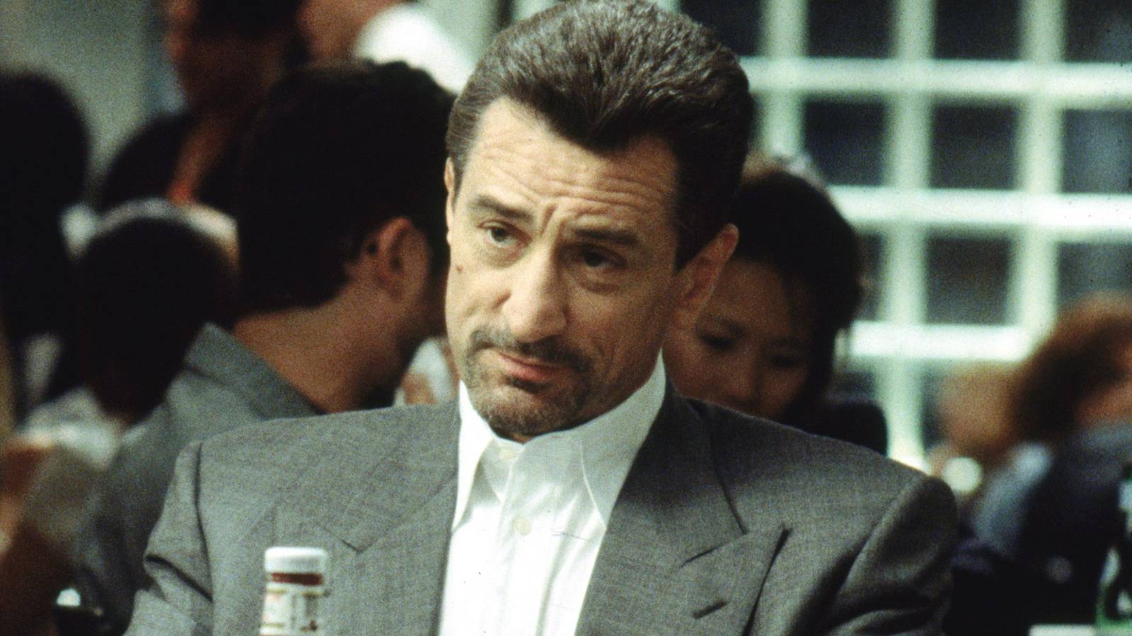 Al Pacino & Robert De Niro Turned a 1995 Crime Classic Into Cinema's Most Untouchable Heist Flick