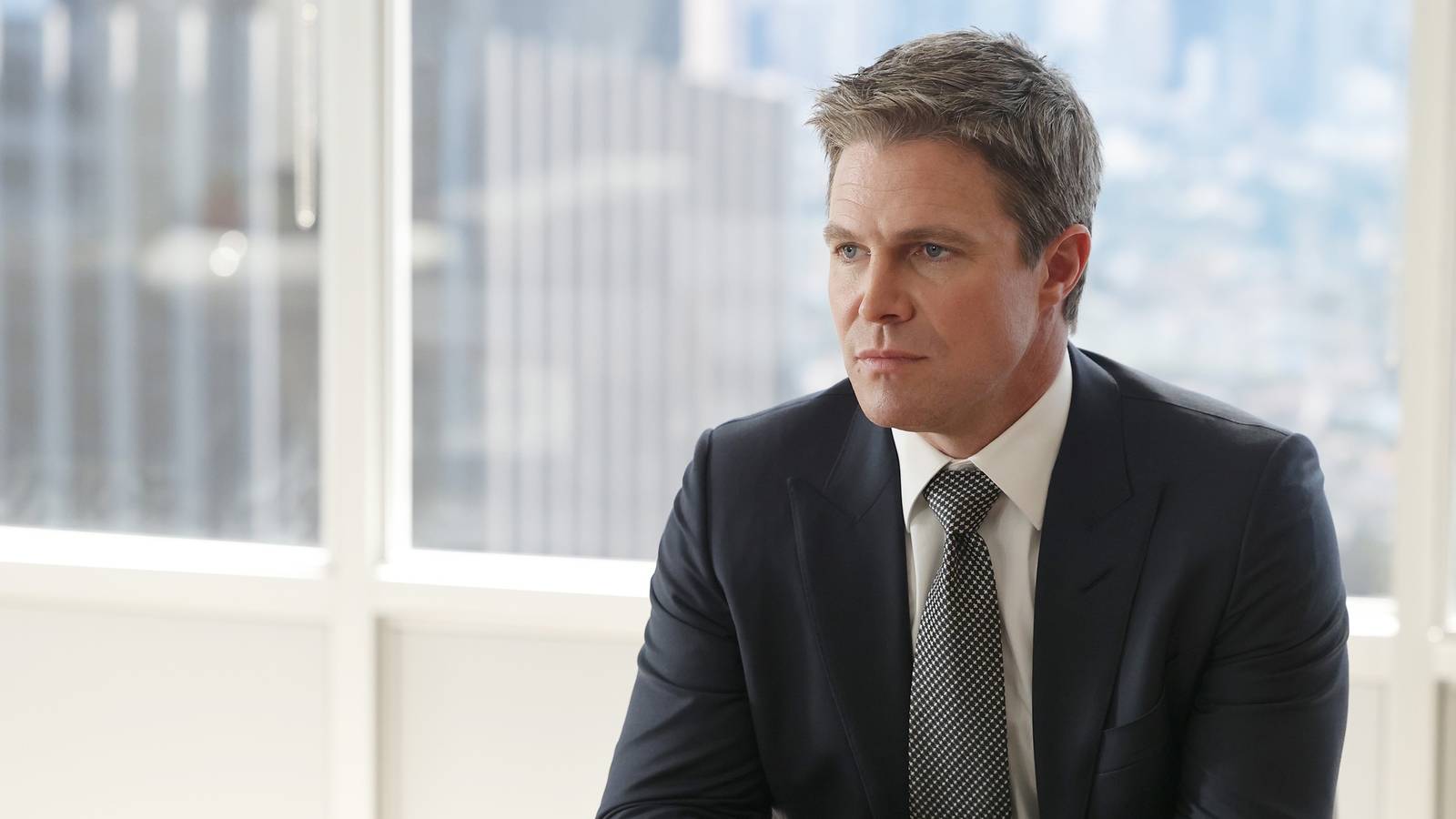 Stephen Amell Takes Blame for Suits LA's Cancellation