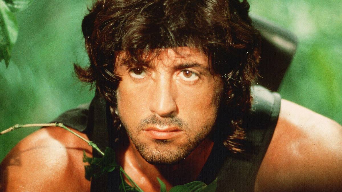 Jason Statham's 13-Year-Old Action Thriller Has a Secret Connection to Rambo (& It's a Hit on Netflix)