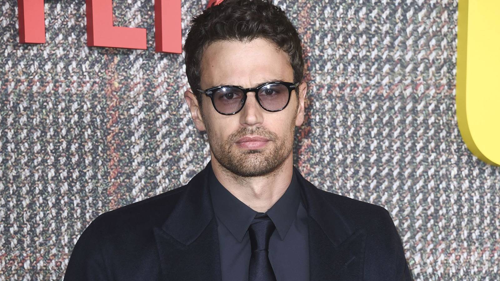 Theo James' Non-Stop Action Thriller Debuts on HBO Max 1 Day After The Gentlemen Return