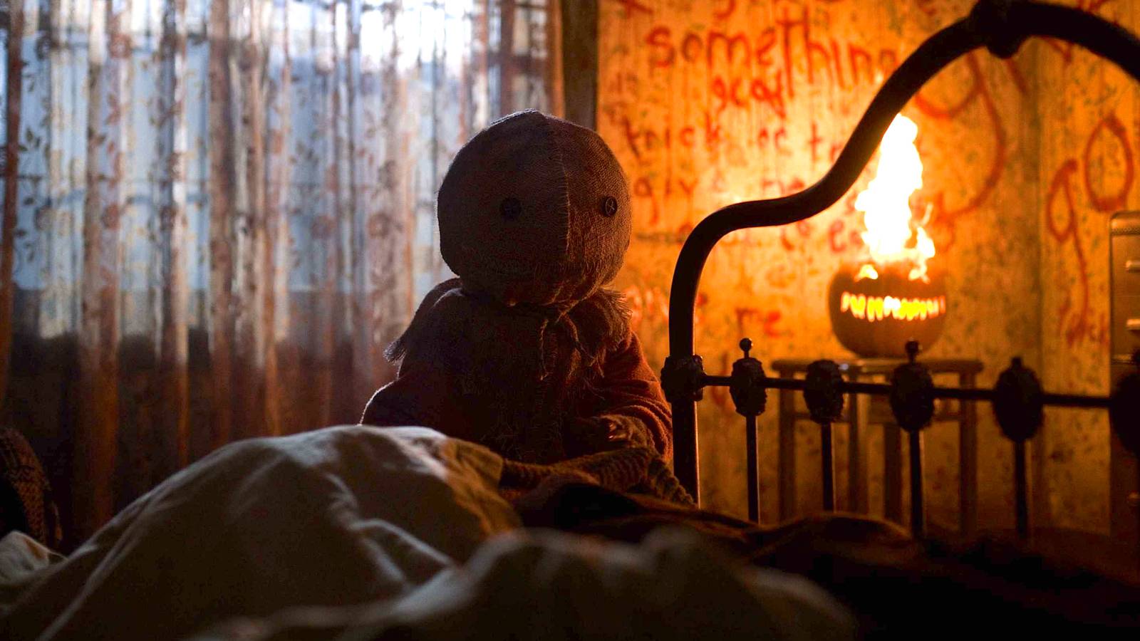 Beloved 2000s Horror Classic Trick 'R Treat Returns With Never-Before-Seen Stories