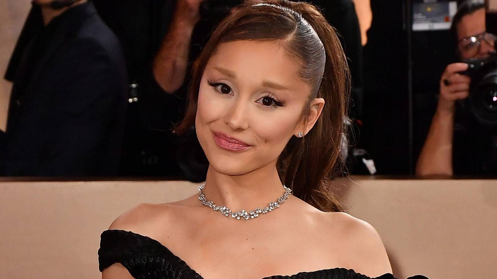 Neun Monate nach dem Casting steigt Ariana Grande aus der 13 ...