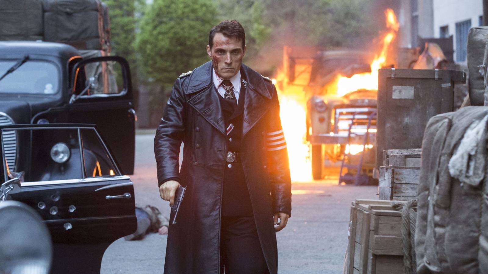 Stephen King Praised The Man in the High Castle as 'Jaw-Dropping' Dystopian TV