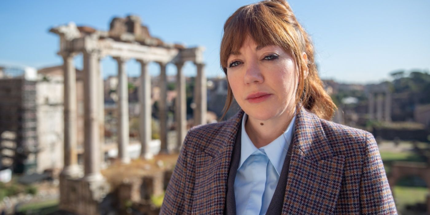 Philomena Cunk in Cunk on Earth