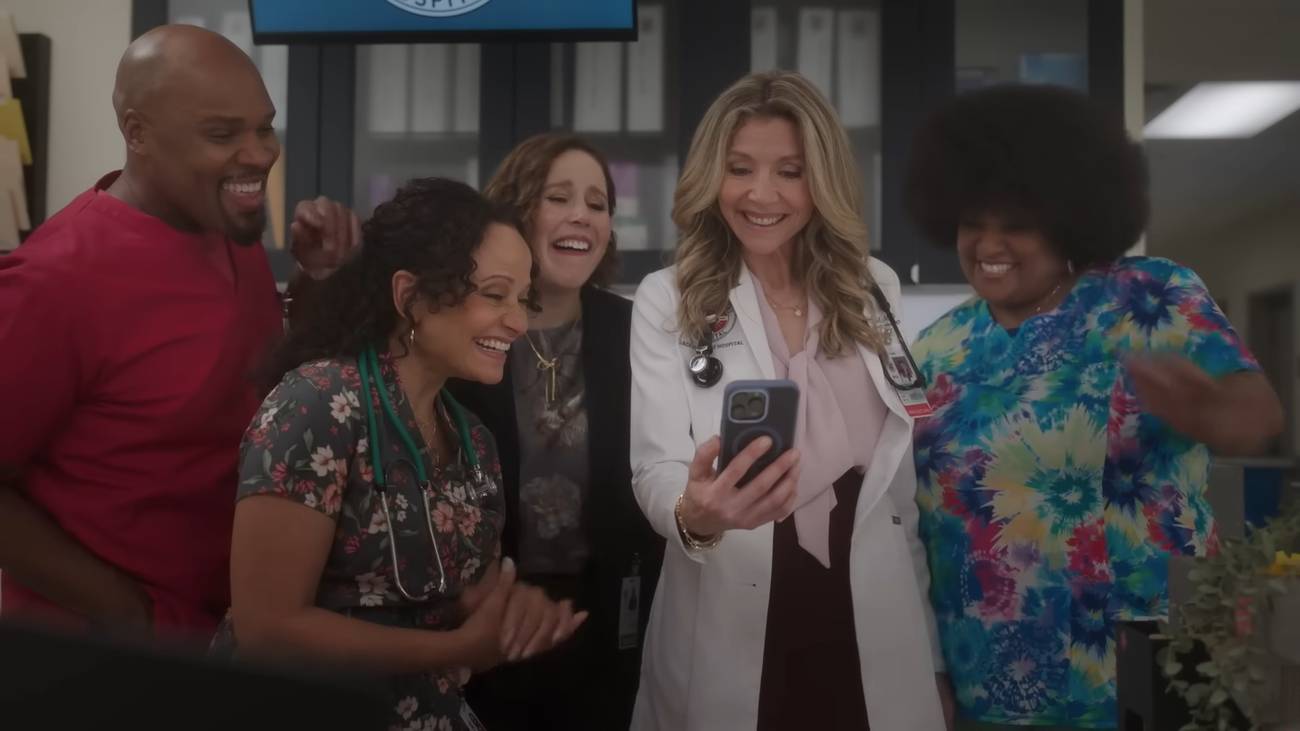Why Zach Braff Thinks New Scrubs Season is 'Much Stronger' Than The First