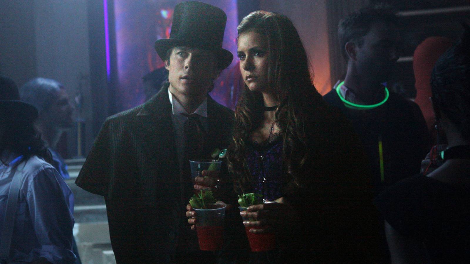 8 Steamiest The Vampire Diaries Scenes, Ranked