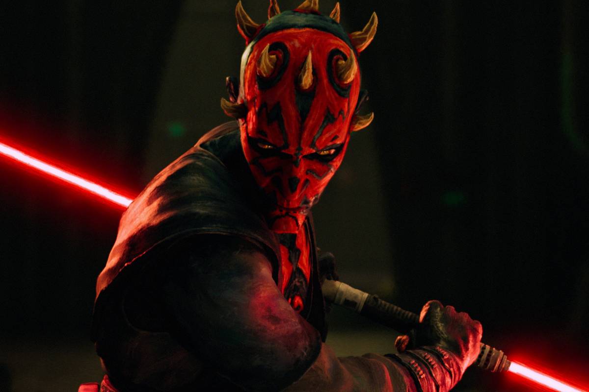 The mysterious antagonist in Ahsoka wielding the advanced lightsaber evolution staff
