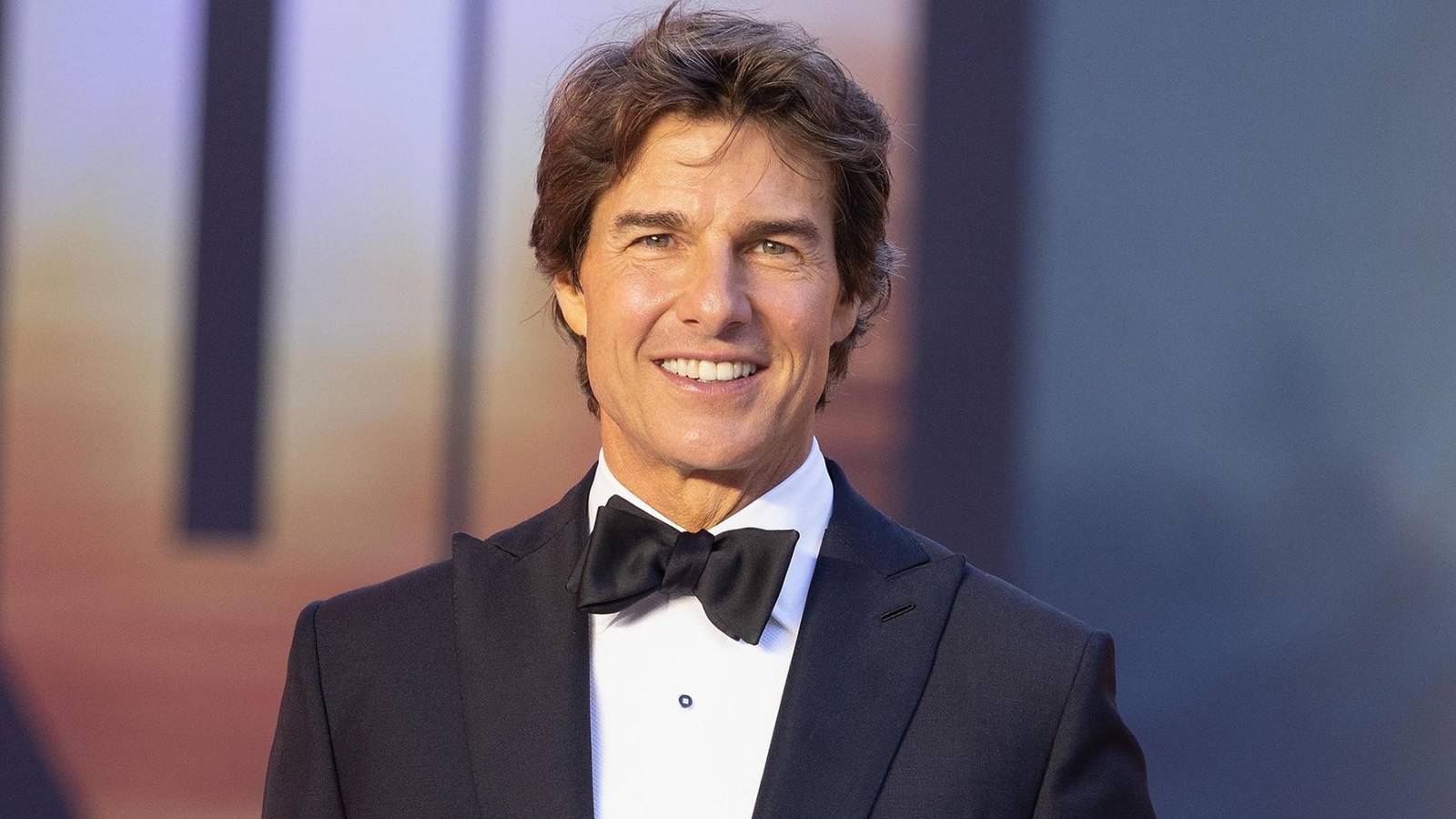 Top Gun Star Asks Tom Cruise to Join Upcoming ABC Spinoff: 'Throwing It ...