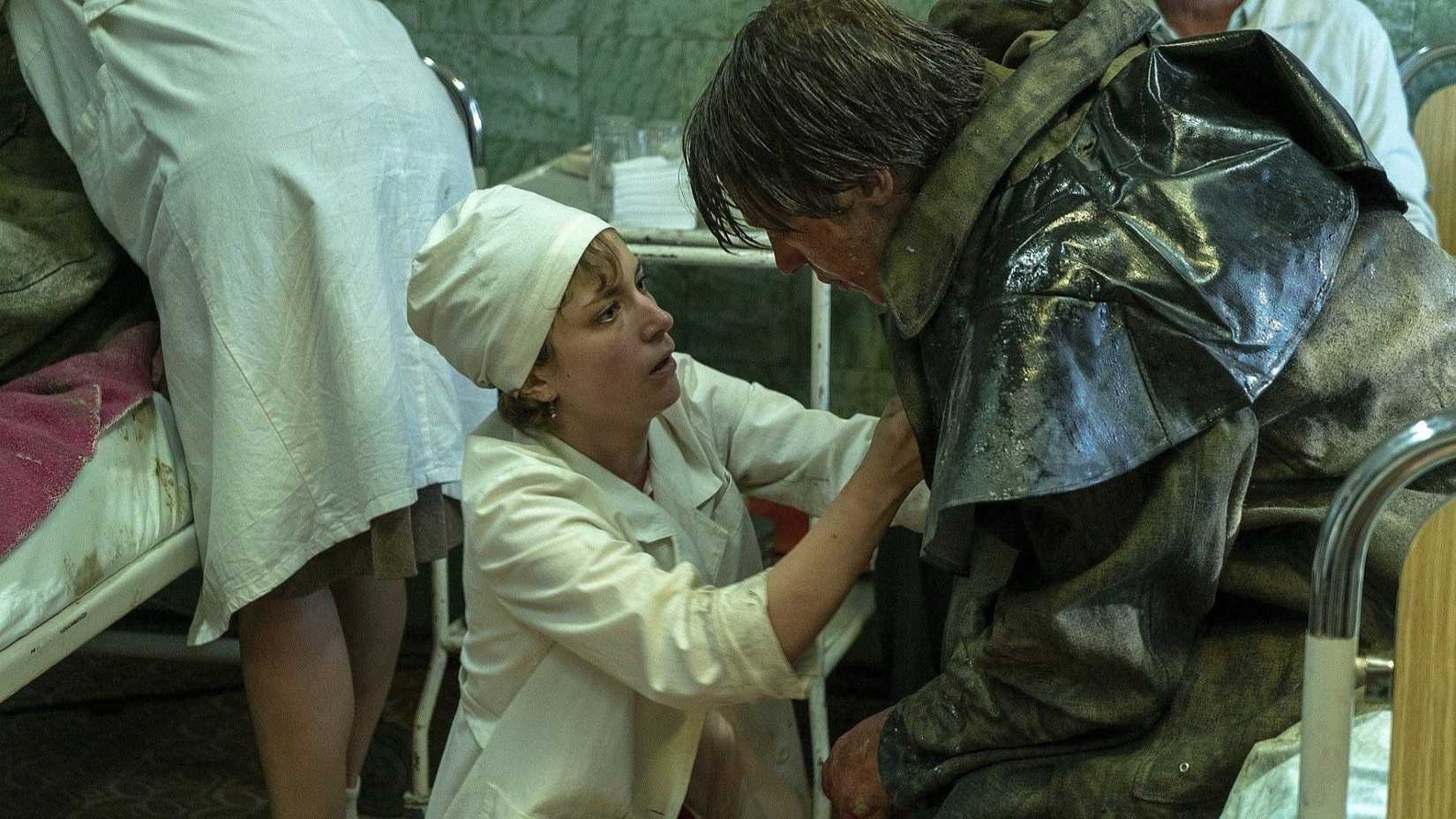 8-miniseries-that-hook-you-in-10-minutes-or-less