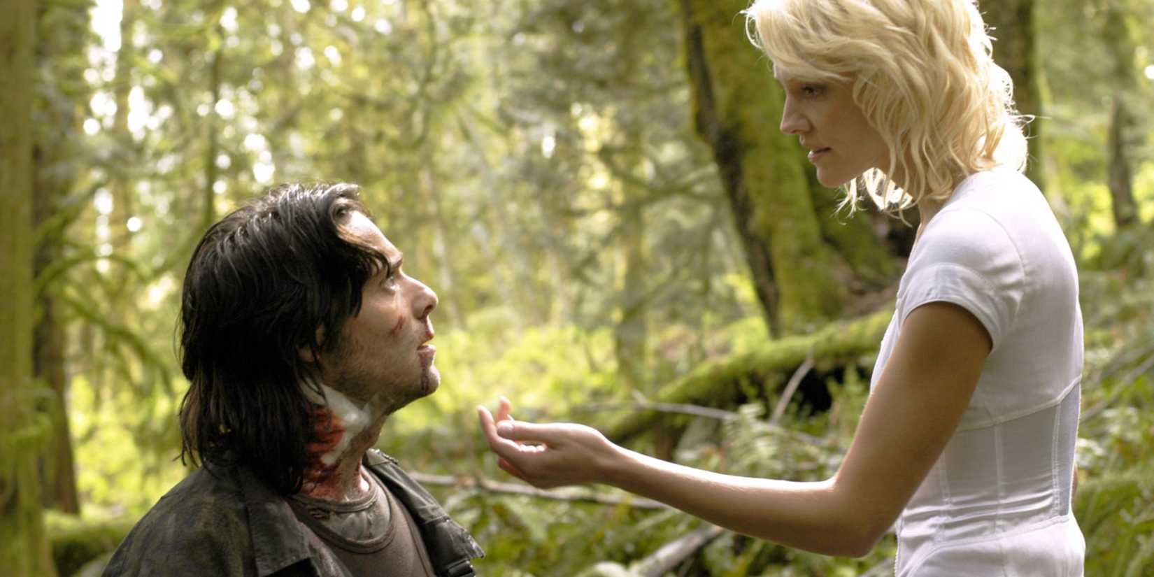 Battlestar Galactica (2004) Still Has Sci-Fi's Best Villains 22 Years Later