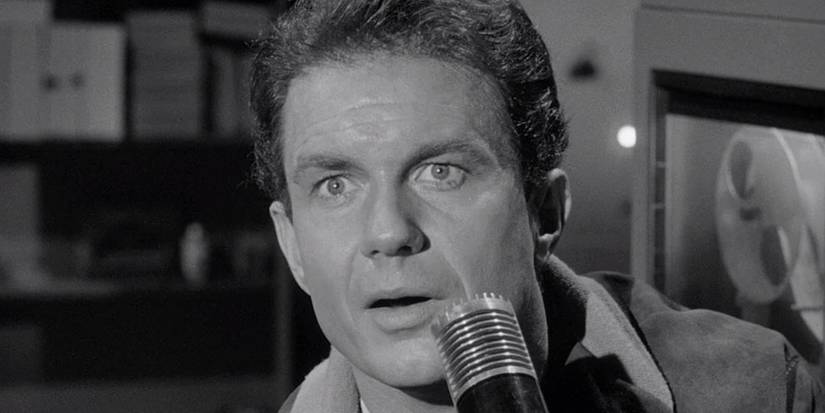5 Classic Sci-Fi Shows That Predicted the Future