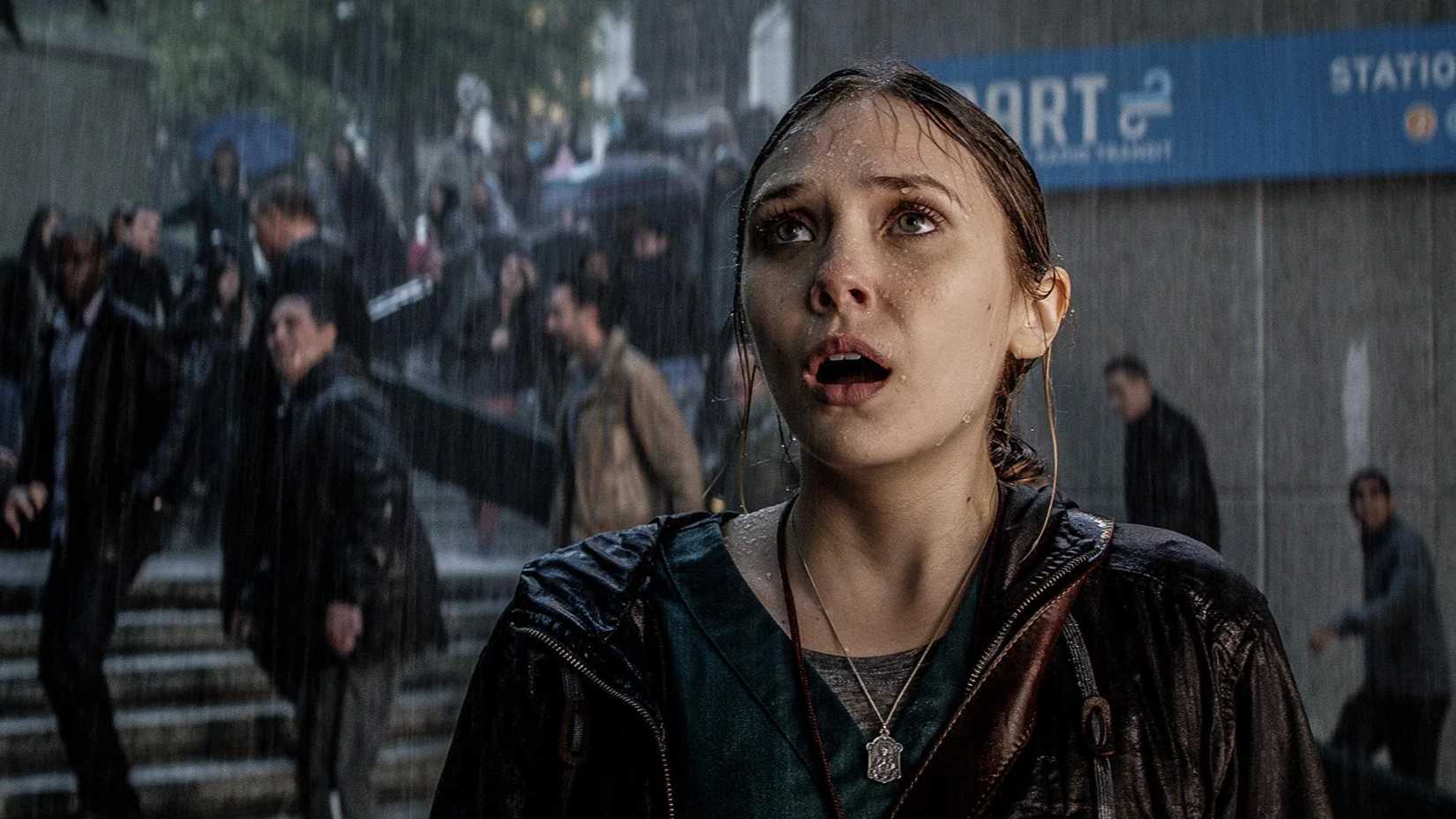 Elizabeth Olsen Provides Shock and Awe in 2014's Godzilla