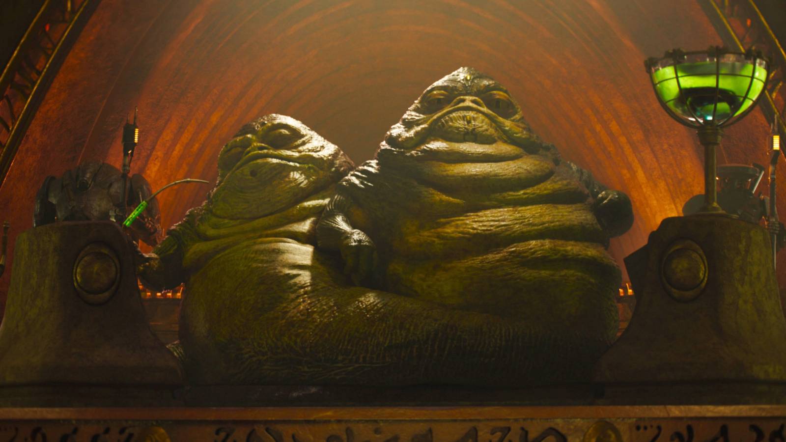 Exclusive Mandalorian And Grogu Image Catches Our Heroes In a Tough Spot