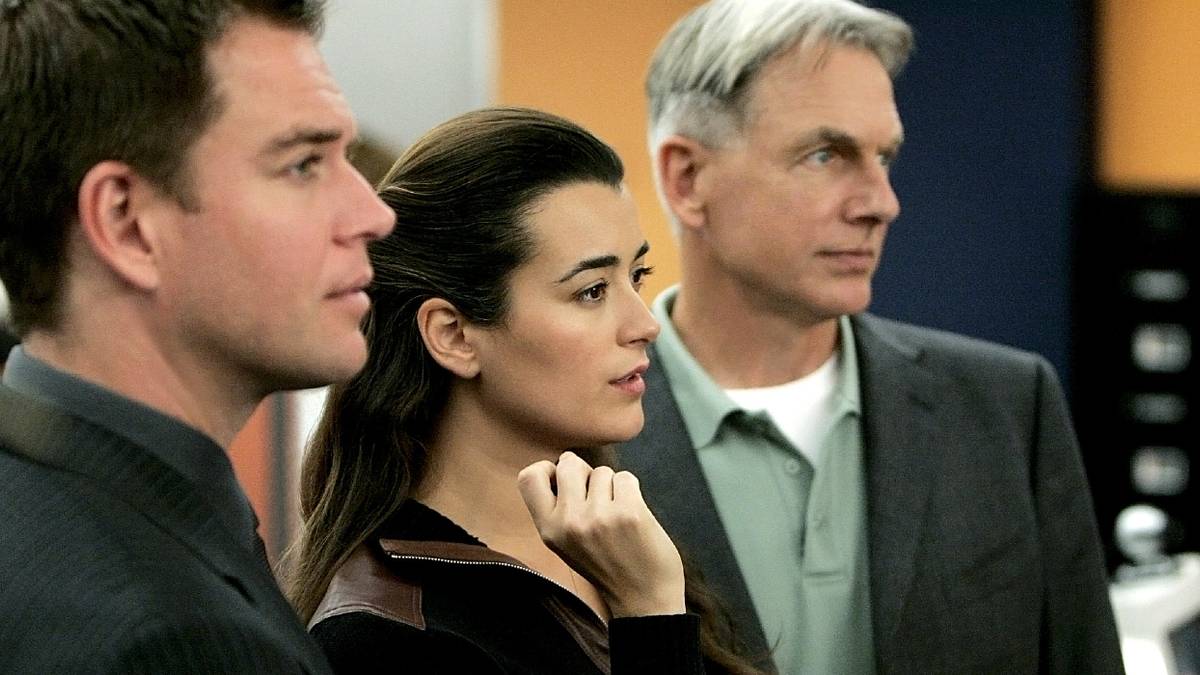 Ncis Csi CBS' NCIS Quietly Stole Its Formula From CSI