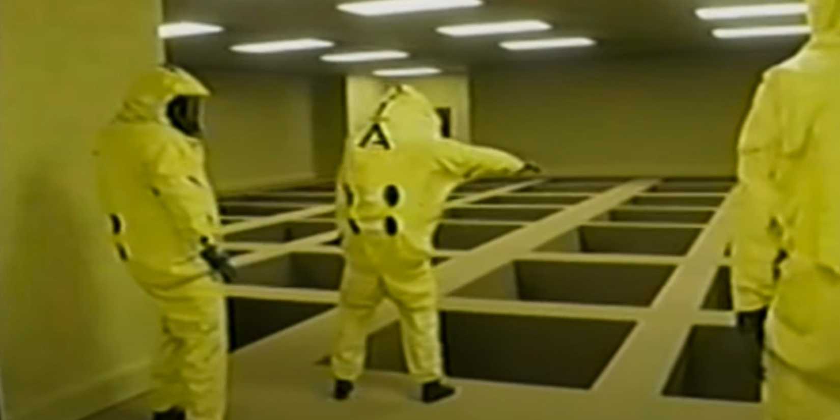 Async researchers at the pits in Backrooms Pitfalls